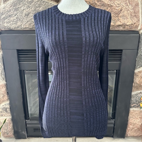 COS Flared Sleeve Ribbed Panel Top - Picture 10 of 12